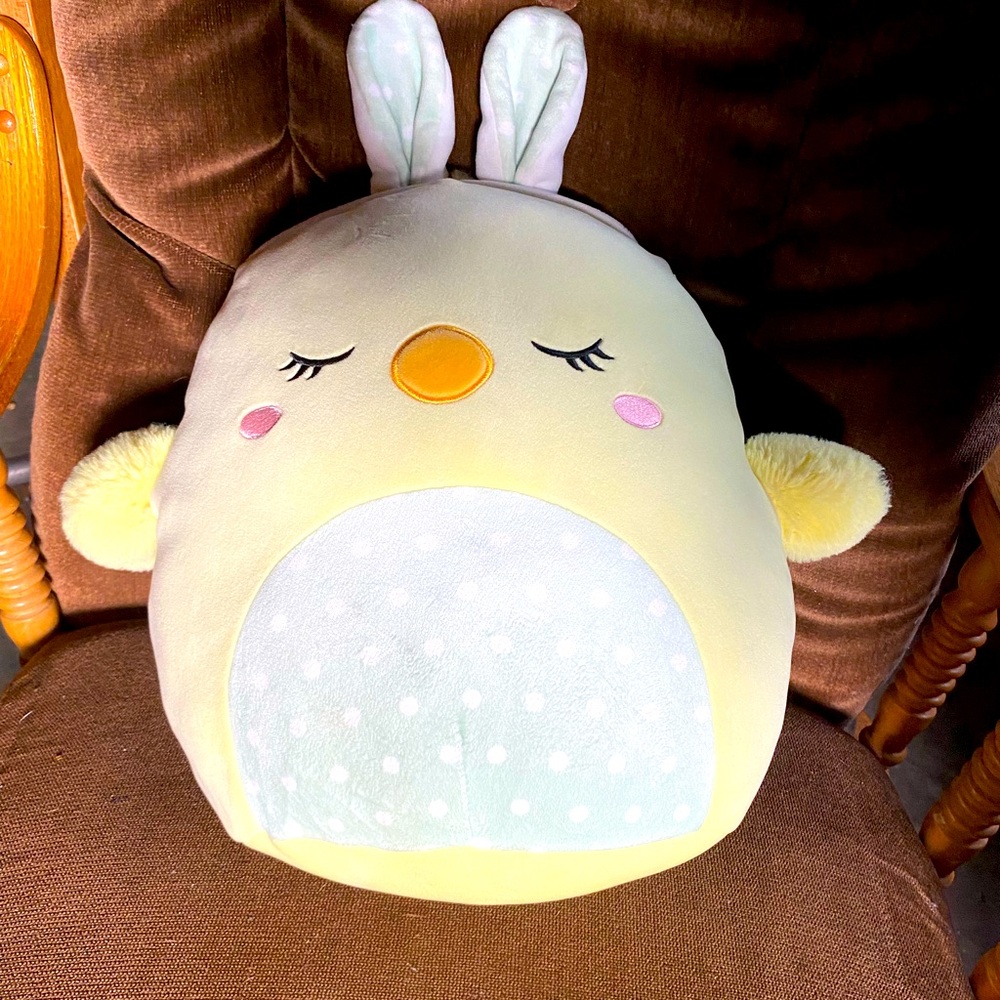 Squishmallows Squishmallow Aimee Easter Chick large plush